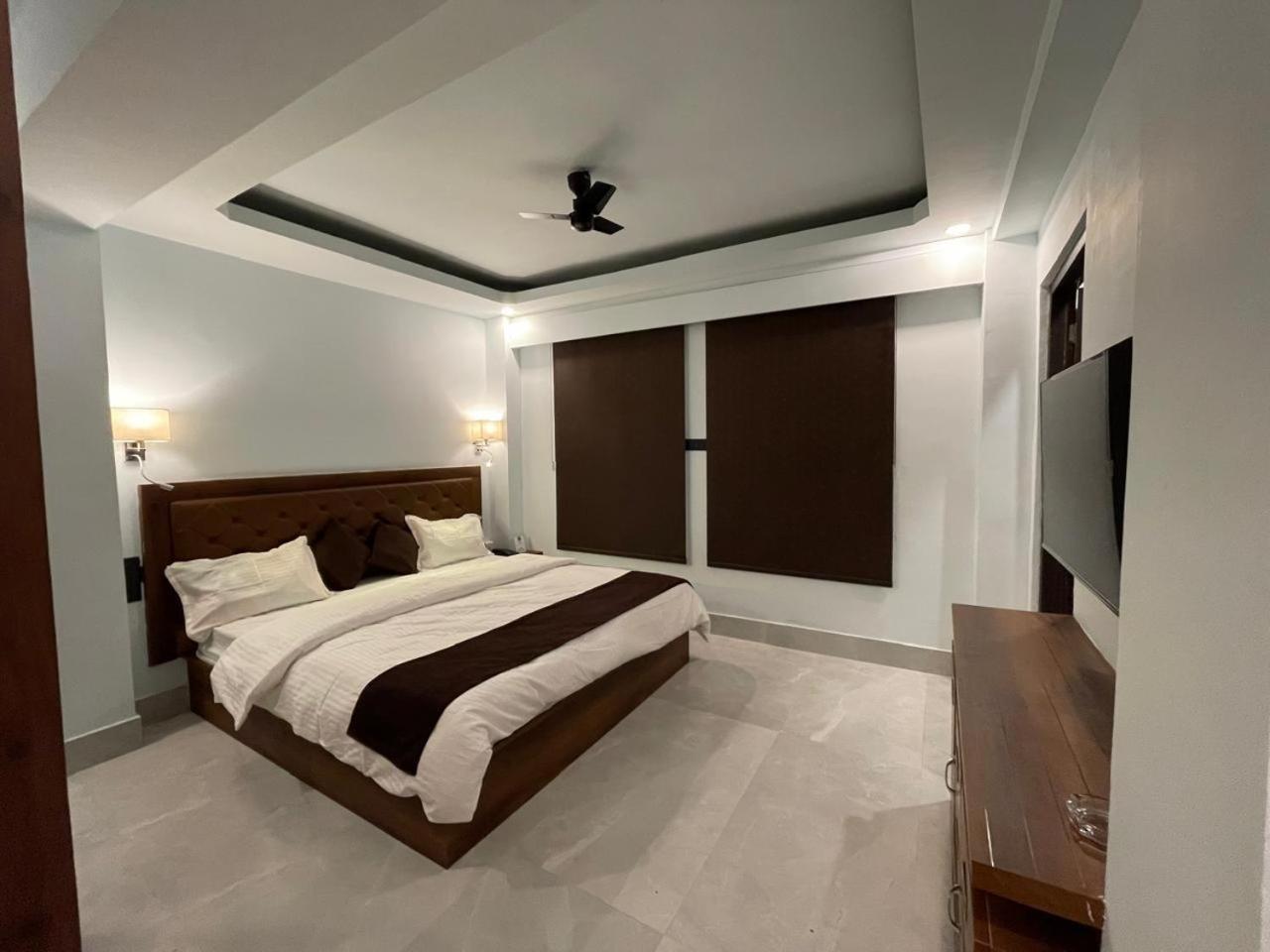 Blue Angel Guest House Шиллонг Экстерьер фото