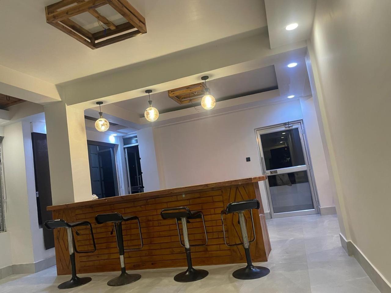 Blue Angel Guest House Шиллонг Экстерьер фото